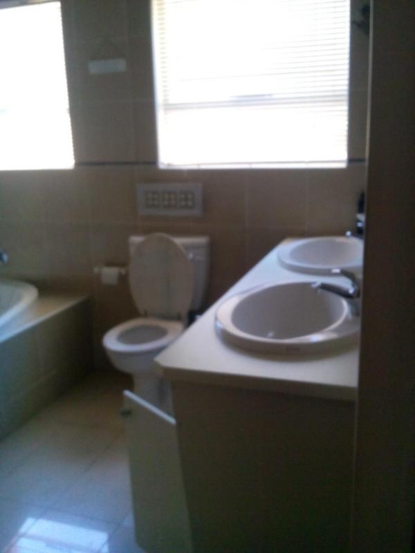 To Let 3 Bedroom Property for Rent in Vaalpark Free State